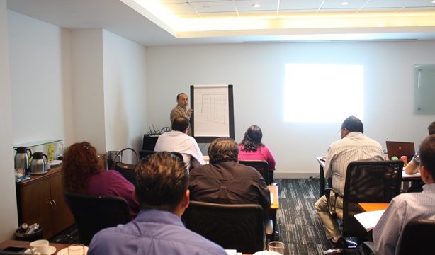 Certifica Panel Rey a Distribuidores en Monterrey, N.L.