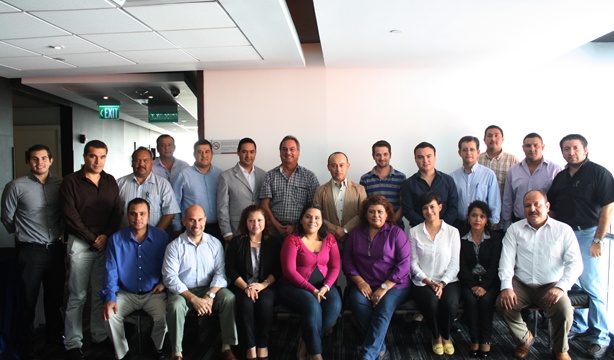 Certifica Panel Rey a Distribuidores en Monterrey, N.L.
