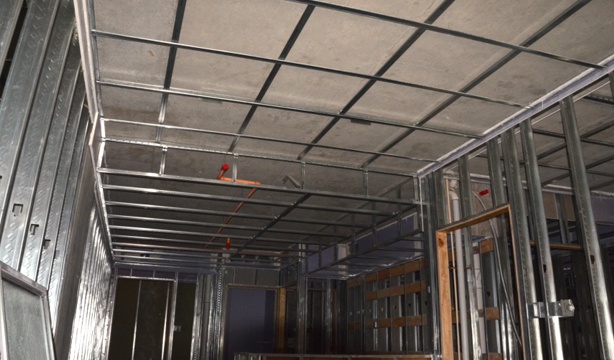 Panel Rey y Armstrong trabajando juntos